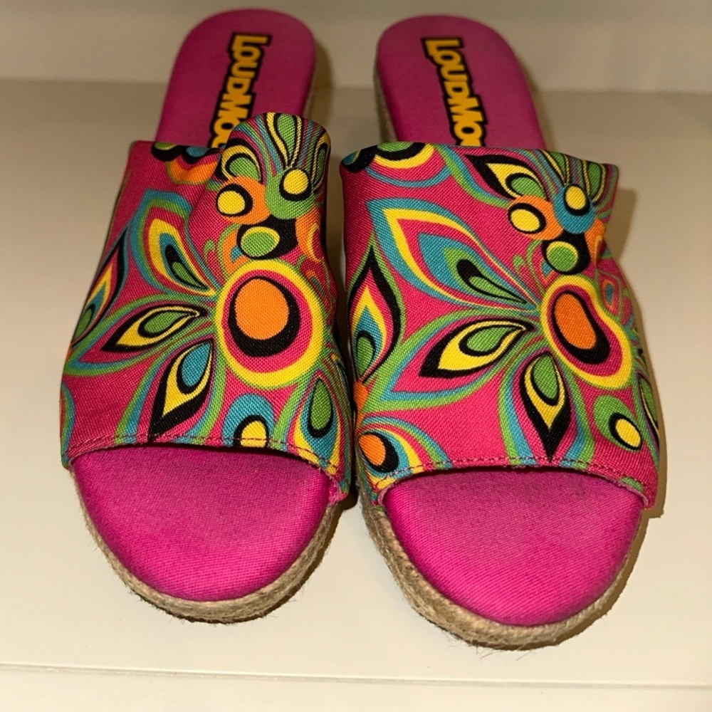 Loudmouth Women Marlene Shagadelic Wedges Sz 6.5M Pink 60s Retro Inspired Fabric - Picture 2 of 14